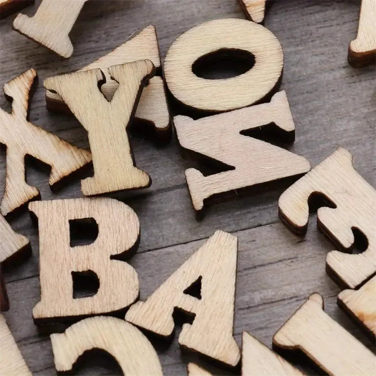 100/200/400PCS Mini Unfinished Wood Chip Shapes Alphabet